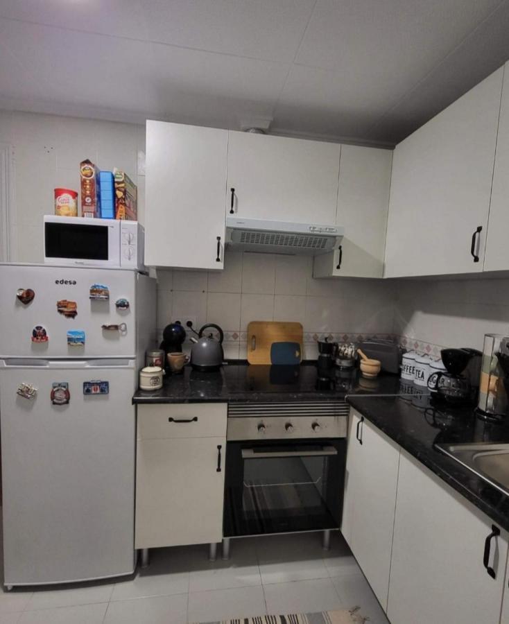 Апартаменти Apartament Alexandro'S Торрев'єха Екстер'єр фото