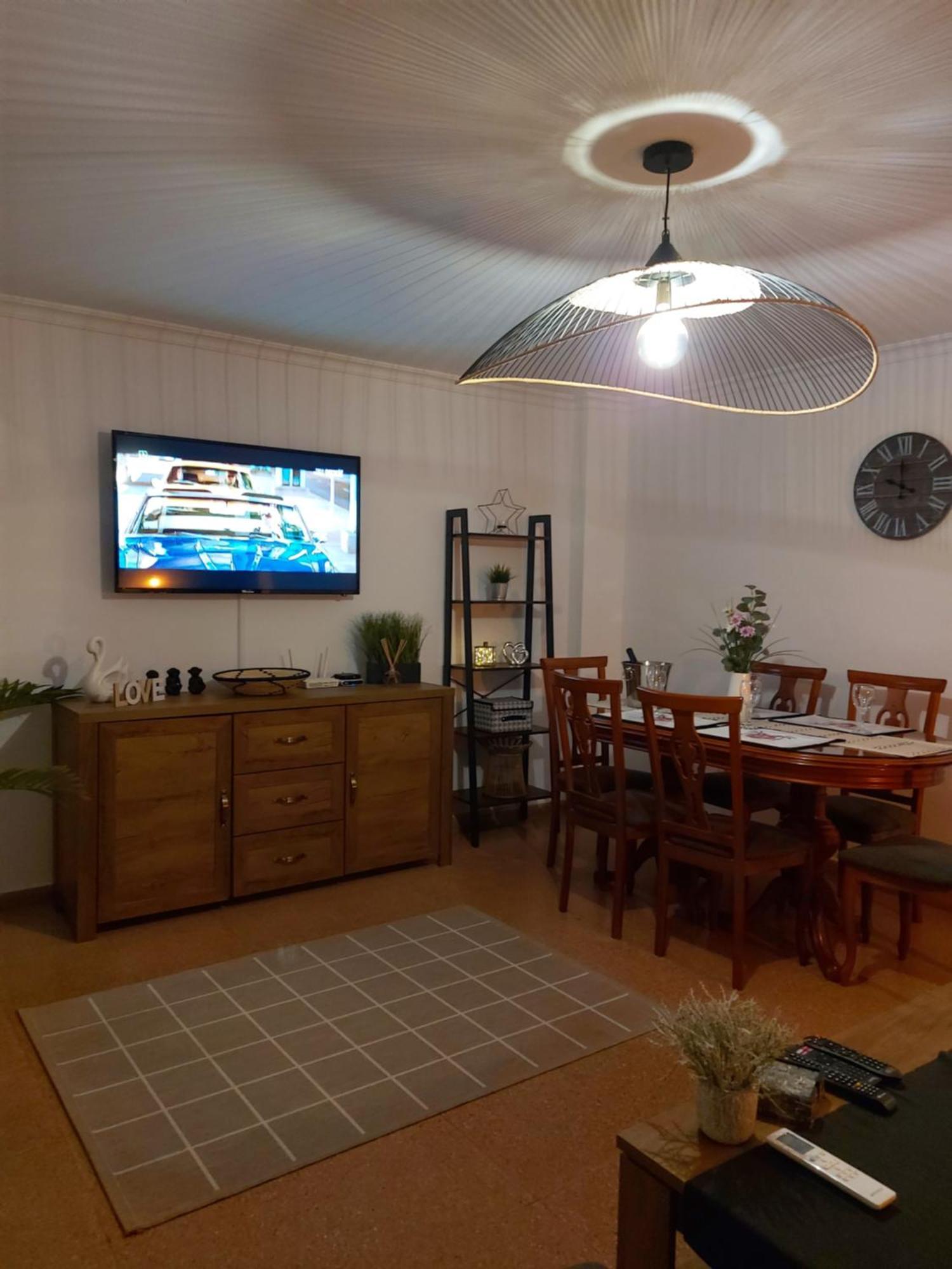 Апартаменти Apartament Alexandro'S Торрев'єха Екстер'єр фото