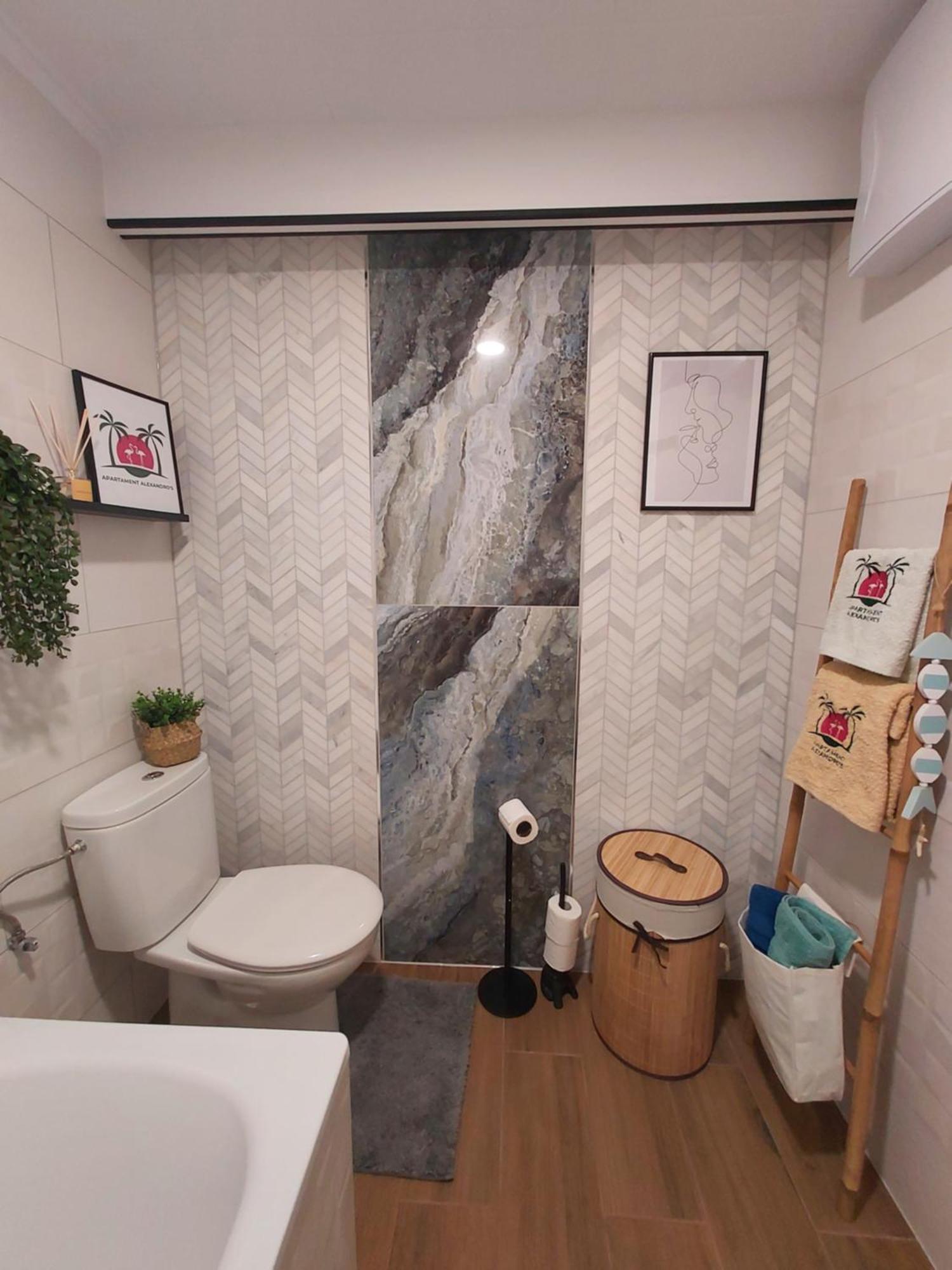 Апартаменти Apartament Alexandro'S Торрев'єха Екстер'єр фото