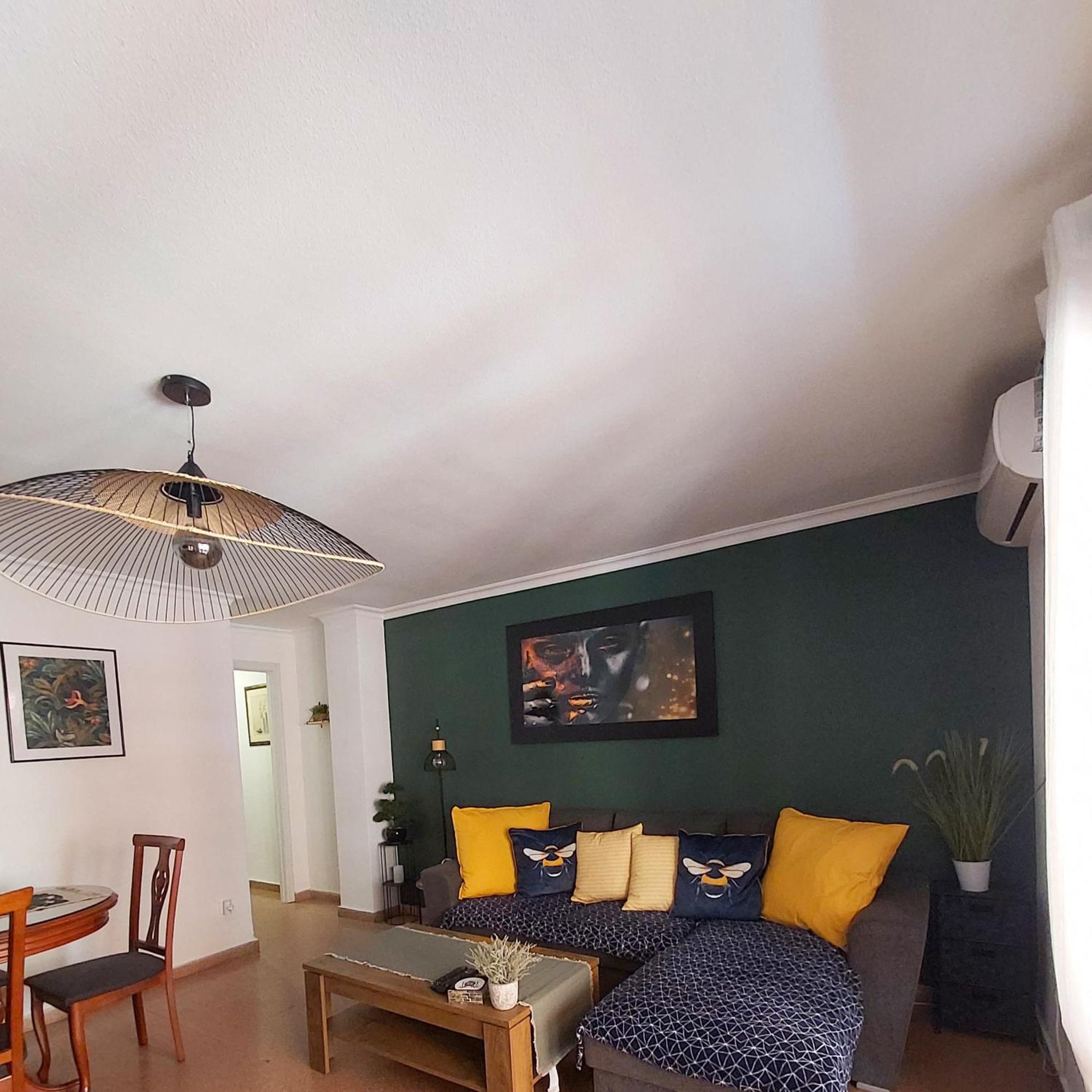 Апартаменти Apartament Alexandro'S Торрев'єха Екстер'єр фото